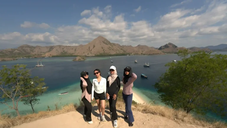 An island anchorage in Komodo National Park