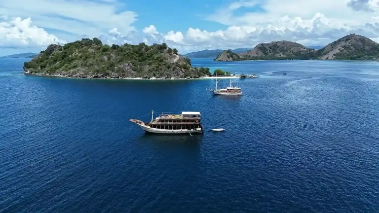 Labuan Bajo, Flores