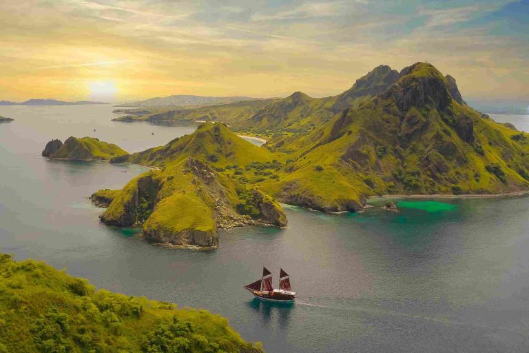 Labuan Bajo, Flores