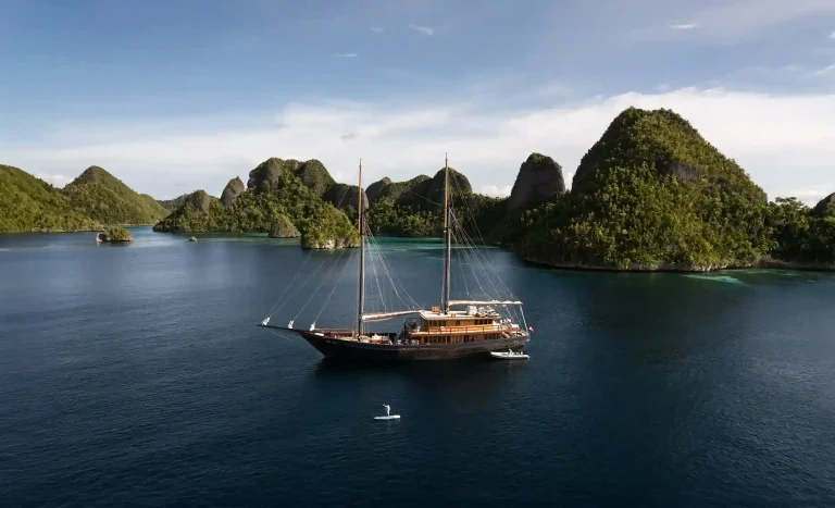 Sailing in Komodo National Park